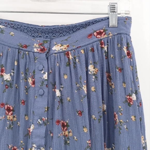 VINTAGE Cottagecore Lace Panel Detail Floral Creped Button Down Maxi Skirt S - Picture 3 of 10